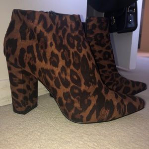 ShoeDazzle leopard print booties size 12/EU43